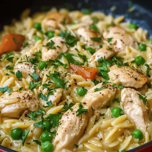 Ein-Topf Cremige Hähnchen Orzo Rezept